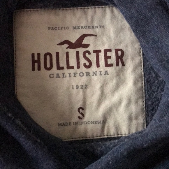 Hollister Navy Blue Hoodie - Picture 3 of 3